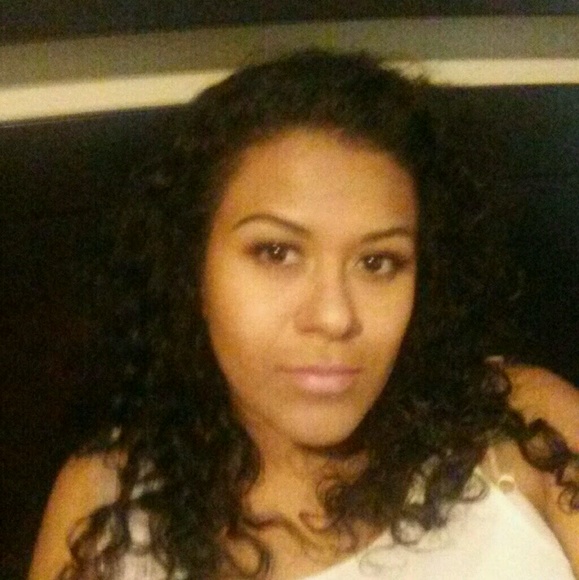 sarahiestrada33
